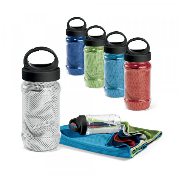 ARTX PLUS. Sporthandtuch aus Polyamid und Polyester mit Flasche (440 mL) aus PP und PET und einem in